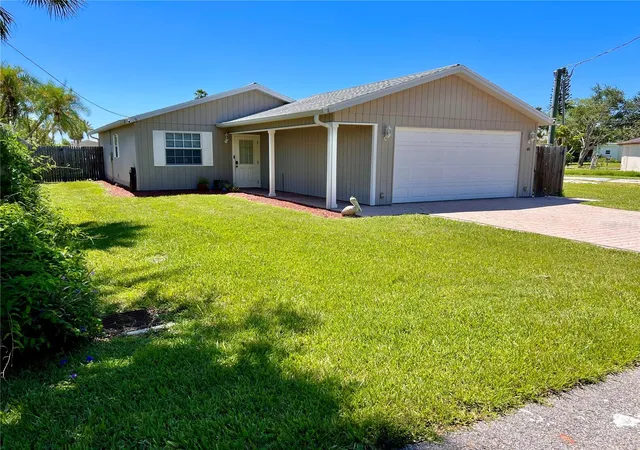 Photo 2 of Single family home for sale at 47 49 Hatchett Crk Rd, Venice, FL 34285 | MLS# O6434702 | Listing updated on 2026-09-04