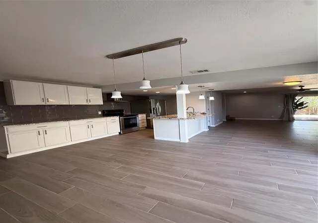 4th image of 6814 Whitman Pl, SARASOTA, FL 34243