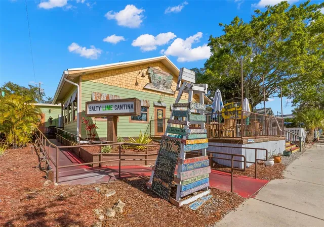 55th image of 1419 Indian Trl S, Palm Harbor, FL 34683 | MLS# TB8540180