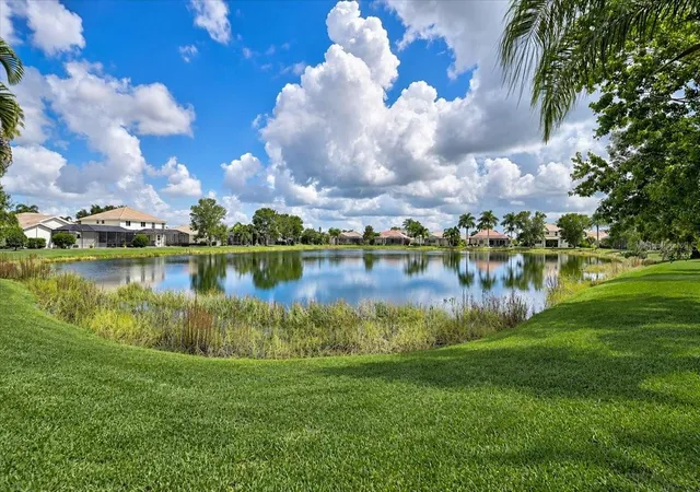 Photo 2 of Single family home for sale at 11871 Granite Woods Loop, Venice, FL 34292 | MLS# A4703385 | Listing updated on 2026-10-09