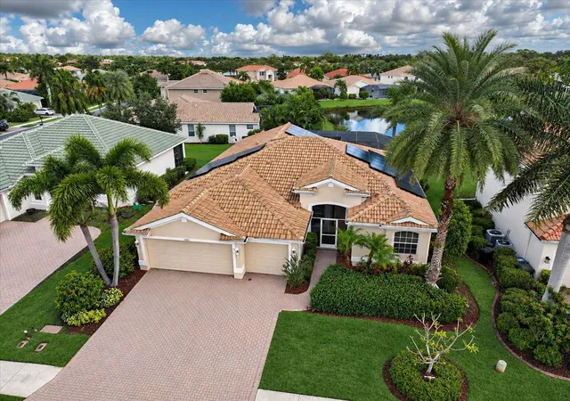 Photo 1 of Single family home for sale at 11871 Granite Woods Loop, Venice, FL 34292 | MLS# A4703385 | Listing updated on 2026-10-09