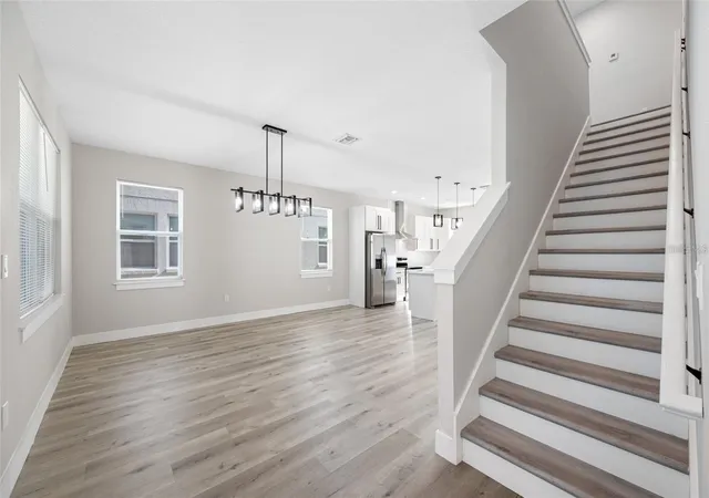 4th image of 6910 Dartmouth Ave N, Saint Petersburg, FL 33710 | MLS# TB8540185