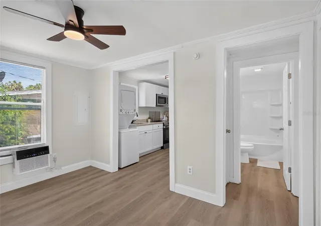 Photo 2 of Single family home for sale at 1545 29th St, Sarasota, FL 34234 | MLS# TB8540186 | Listing updated on 2026-09-17
