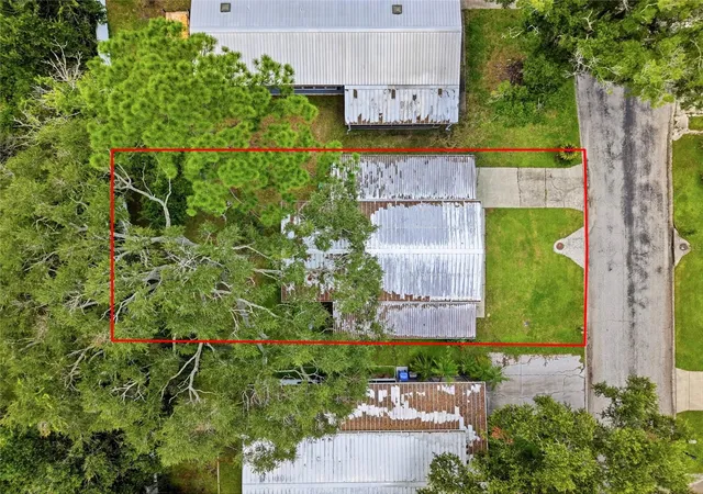 Photo 3 of Manufactured home for sale at 8819 Sheldon West Dr, Tampa, FL 33626 | MLS# TB8540205 | Listing updated on 2026-09-23