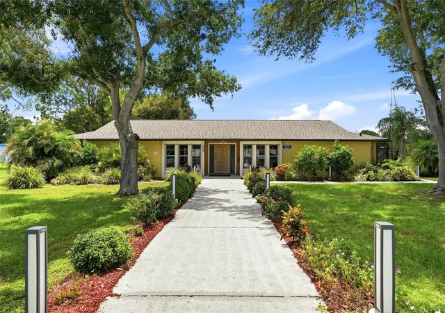 Photo 4 of Manufactured home for sale at 8819 Sheldon West Dr, Tampa, FL 33626 | MLS# TB8540205 | Listing updated on 2026-09-23