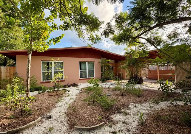 Photo 1 of Single family home for sale at 2843 Bay St, Sarasota, FL 34237 | MLS# A4703391 | Listing updated on 2026-10-04