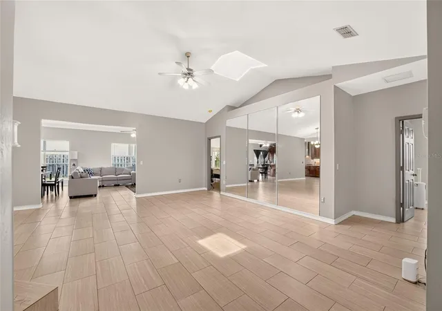 4th image of 4345 Nw 35Th St, Gainesville, FL 32605 | MLS# GC542846