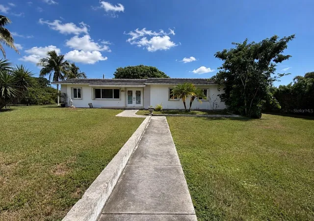 Single family home for sale at 20890 Sw 236Th St, HOMESTEAD, FL 33031 | MLS# TB8540230
