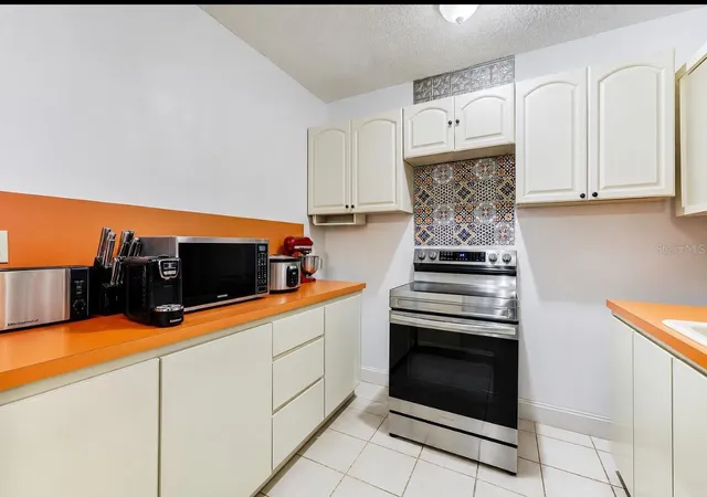 Photo 4 of Single family home for sale at 20890 Sw 236Th St, Homestead, FL 33031 | MLS# TB8540230 | Listing updated on 2026-10-29