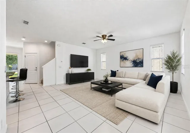 Photo 3 of Single family home for sale at 8016 Sweet Orange Ave, Winter Garden, FL 34787 | MLS# O6434740 | Listing updated on 2026-09-01