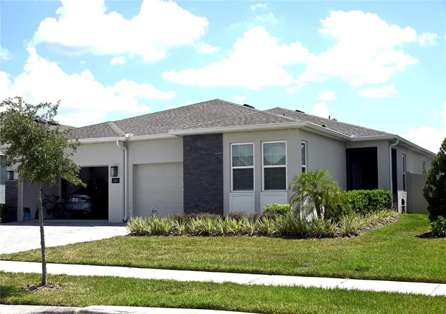 Photo 2 of Single family home for sale at 4104 Gooseberry Trl, Kissimmee, FL 34746 | MLS# S5155899 | Listing updated on 2026-09-13