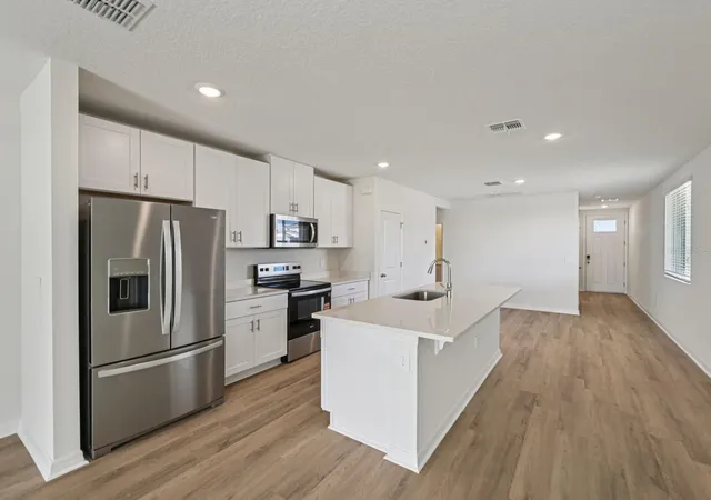 Photo 3 of Single family home for sale at 17453 Green Groove Dr, Brooksville, FL 34601 | MLS# TB8540274 | Listing updated on 2026-10-06