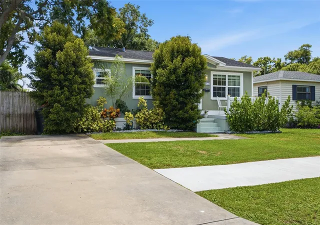 2nd image of 2842 15th Ave N, Saint Petersburg, FL 33713 | MLS# TB8540275