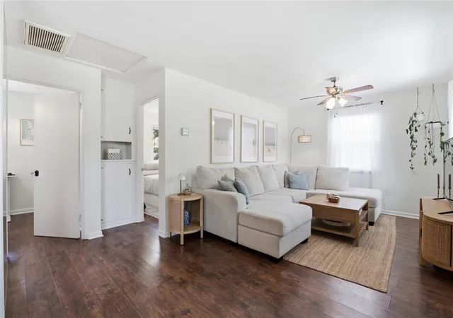 Photo 3 of Single family home for sale at 2842 15th Avenue N, Saint Petersburg, FL 33713 | MLS# TB8540275 | Listing updated on 2026-08-30