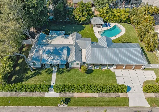 1st image of 3606 Palonia Ct, Sarasota, FL 34239 | MLS# A4703404