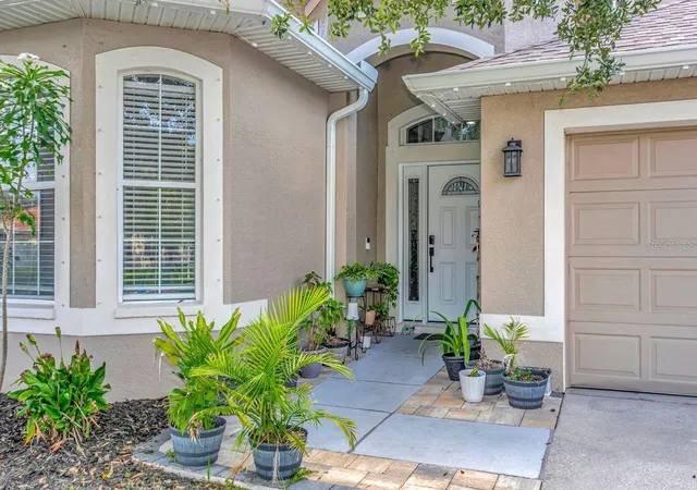 2nd image of 501 Stone Briar Dr, Ruskin, FL 33570 | MLS# TB8540280