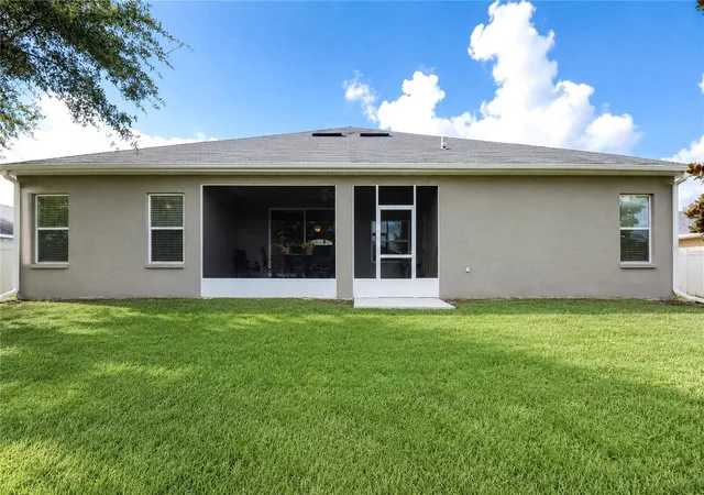 Photo 4 of Single family home for sale at 9857 Sw 51St Ct, Ocala, FL 34476 | MLS# OM730676 | Listing updated on 2026-10-20