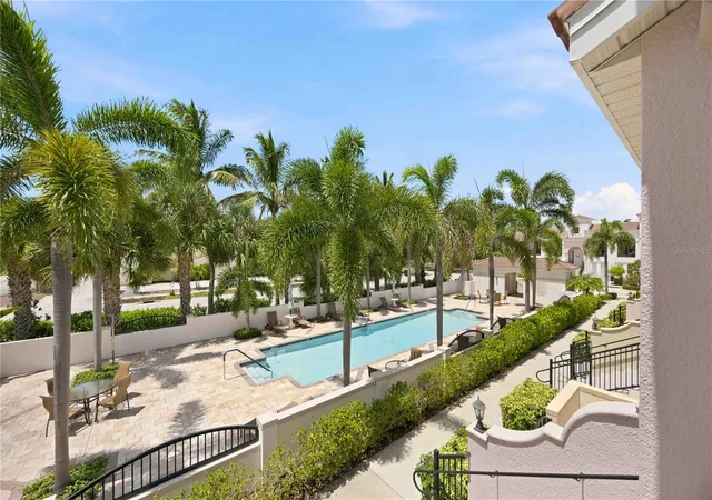 Photo 1 of Townhouse for sale at 435 Nokomis Ave S #312, Venice, FL 34285 | MLS# A4703408 | Listing updated on 2026-10-11