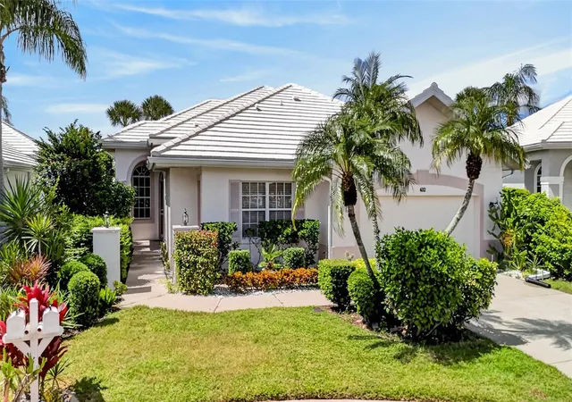 Single family home for sale at 632 Crossfield Cir #44, VENICE, FL 34293 | MLS# C7529751