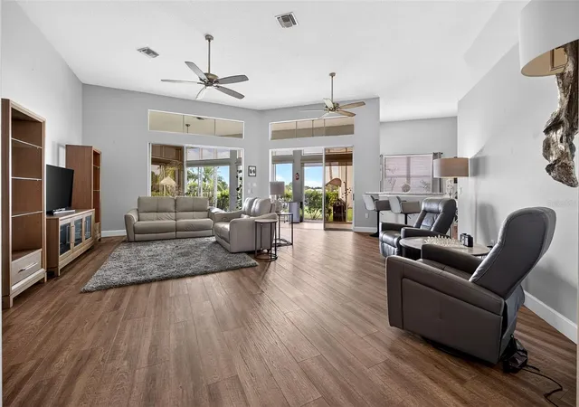 Photo 3 of Single family home for sale at 632 Crossfield Cir #44, Venice, FL 34293 | MLS# C7529751 | Listing updated on 2026-10-08