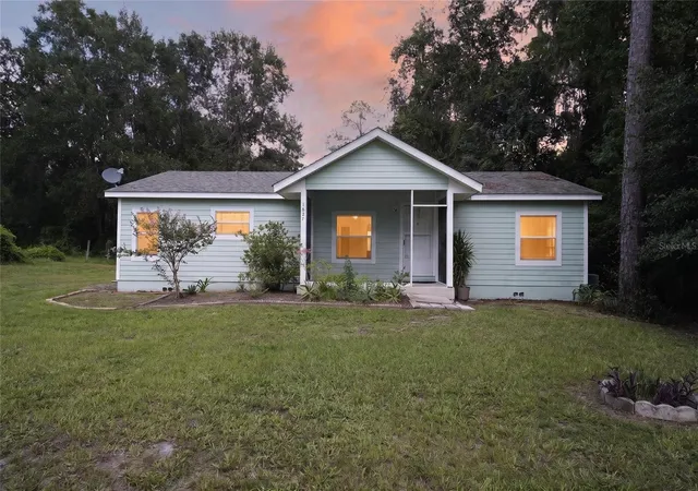 Photo 1 of Manufactured home for sale at 1827 Se 43rd Ter, Gainesville, FL 32641 | MLS# GC542851 | Listing updated on 2026-10-06