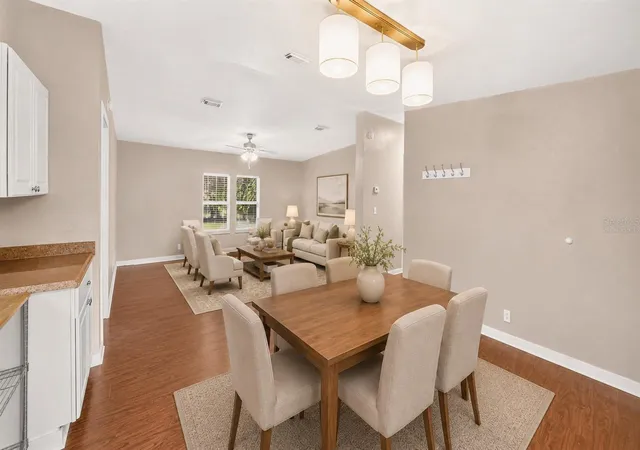 4th image of 1827 Se 43Rd Ter, Gainesville, FL 32641 | MLS# GC542851