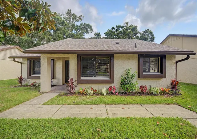 Photo 1 of Single family home for sale at 2218 Bay Berry Ln, Clearwater, FL 33763 | MLS# TB8540295 | Listing updated on 2026-09-20