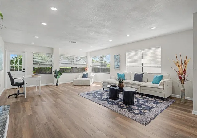 Photo 3 of Single family home for sale at 2218 Bay Berry Ln, Clearwater, FL 33763 | MLS# TB8540295 | Listing updated on 2026-09-20