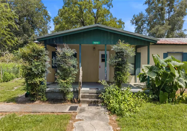 2nd image of 18255 Nw 238th St, High Springs, FL 32643 | MLS# GC542853