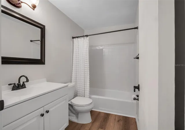 4th image of 4335 Aegean Dr #116A, Tampa, FL 33611 | MLS# TB8540332