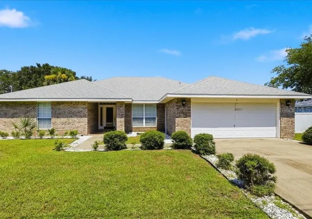 Photo 1 of Single family home for sale at 07 Biltwell Pl, Palm Coast, FL 32137 | MLS# FC320798 | Listing updated on 2026-10-28