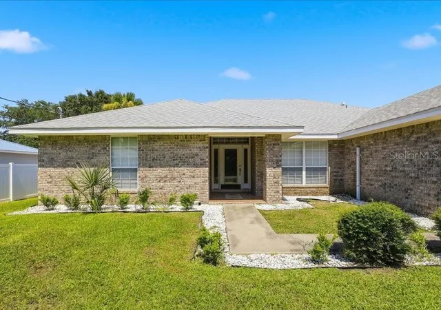 Photo 2 of Single family home for sale at 07 Biltwell Pl, Palm Coast, FL 32137 | MLS# FC320798 | Listing updated on 2026-10-28
