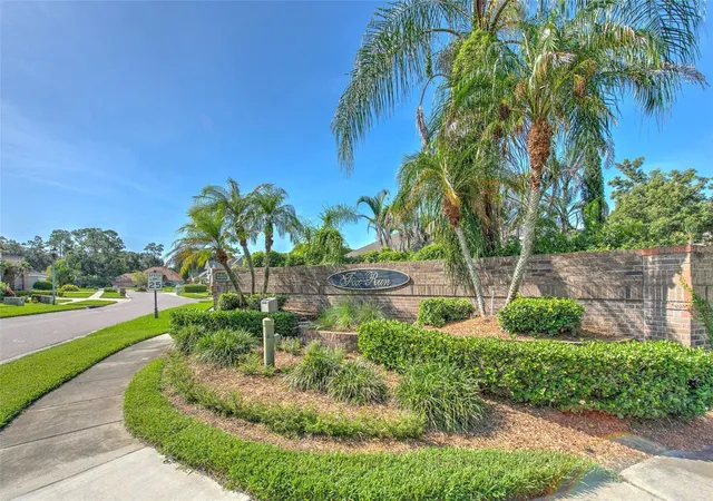 Photo 3 of Single family home for sale at 3928 Northridge Dr, Valrico, FL 33596 | MLS# TB8540338 | Listing updated on 2026-10-03