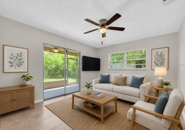 Photo 3 of Single family home for sale at 1521 13th St W, Palmetto, FL 34221 | MLS# TB8540347 | Listing updated on 2026-10-08