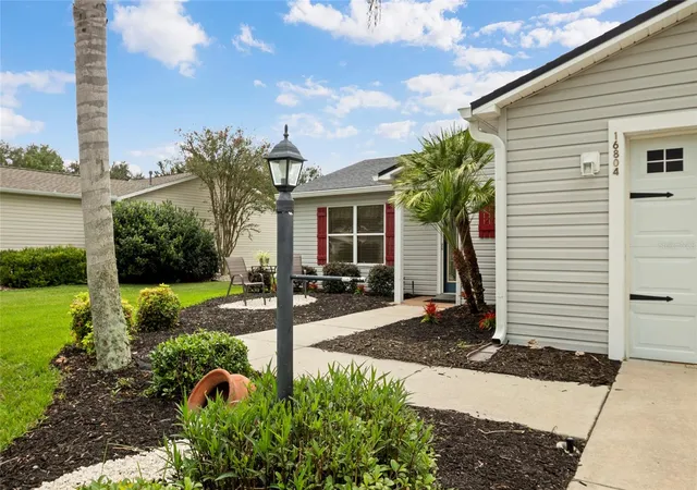 Photo 4 of Single family home for sale at 16804 SE 96th Chapelwood Cir #52, The Villages, FL 32162 | MLS# OM730692 | Listing updated on 2026-09-21