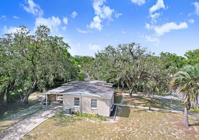 3rd image of 1228 Academy Ave, Spring Hill, FL 34606 | MLS# TB8540353