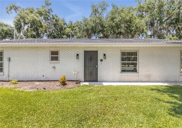 Photo 22 of Single family home for sale at 1870 Queen Palm Dr, Edgewater, FL 32141 | MLS# NS1089032 | Listing updated on 2026-09-03
