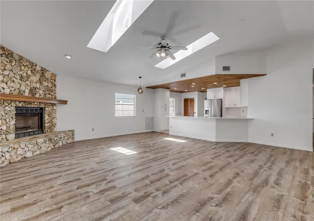 Photo 5 of Single family home for sale at 1870 Queen Palm Dr, Edgewater, FL 32141 | MLS# NS1089032 | Listing updated on 2026-09-03