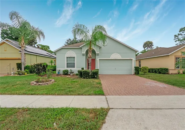 Photo 4 of Single family home for sale at 3923 Sunset Cove Dr, Port Orange, FL 32129 | MLS# V4950815 | Listing updated on 2026-08-22