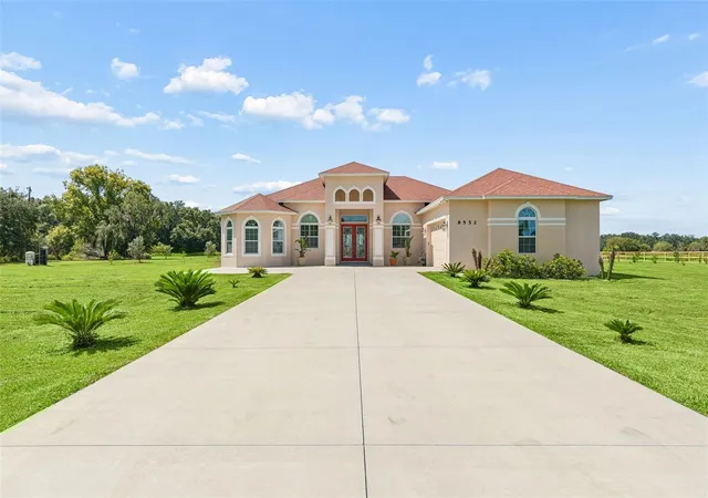 1st image of 8552 Branding Iron Trl, Plant City, FL 33565 | MLS# TB8540377