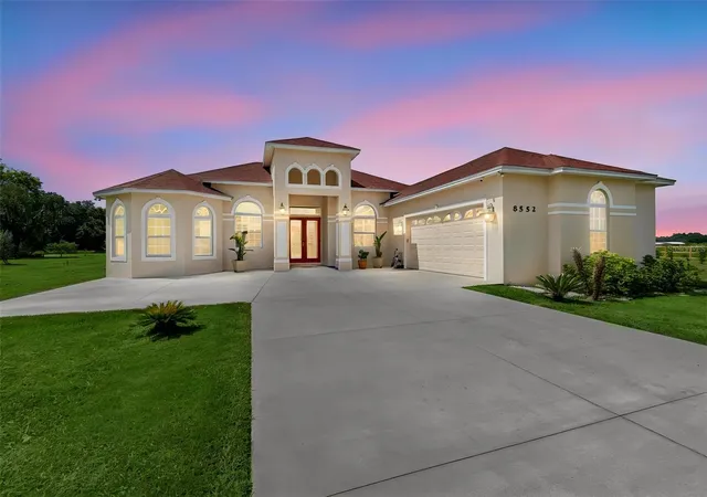 2nd image of 8552 Branding Iron Trl, Plant City, FL 33565 | MLS# TB8540377