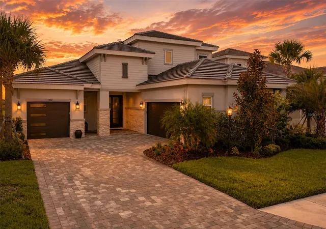 1st image of 17122 Ranchside Pl, Bradenton, FL 34211 | MLS# A4703438