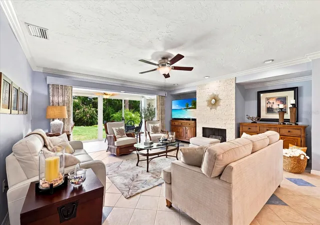 Photo 2 of Single family home for sale at 3252 Ringwood Meadow #81, Sarasota, FL 34235 | MLS# A4703439 | Listing updated on 2026-09-13
