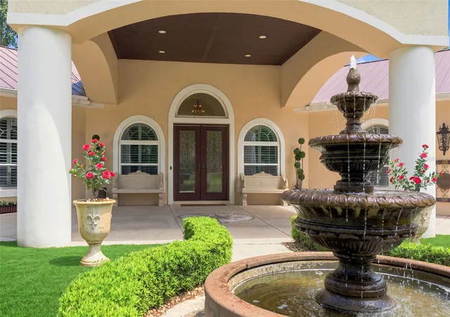 Photo 4 of Single family home for sale at 22259 Skyview Cir, Brooksville, FL 34602 | MLS# W7888730 | Listing updated on 2026-10-13
