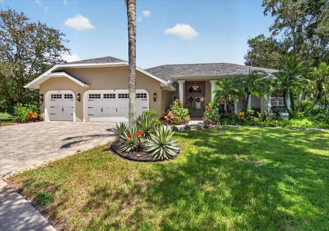 3rd image of 8735 Crescent Forest Blvd, New Port Richey, FL 34654 | MLS# TB8540378