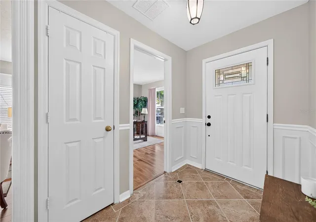 Photo 3 of Single family home for sale at 341 Willowbay Ridge St, Sanford, FL 32771 | MLS# O6434846 | Listing updated on 2026-09-17