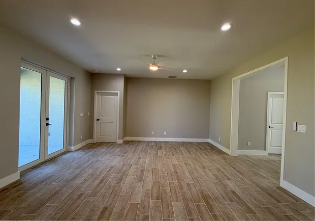 Photo 3 of Single family home for sale at 10452 Greenway Ave, Englewood, FL 34224 | MLS# A4703447 | Listing updated on 2026-10-23