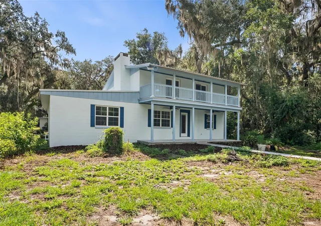Photo 2 of Single family home for sale at 177 E Cowpen Lake Rd, Hawthorne, FL 32640 | MLS# GC542859 | Listing updated on 2026-10-17