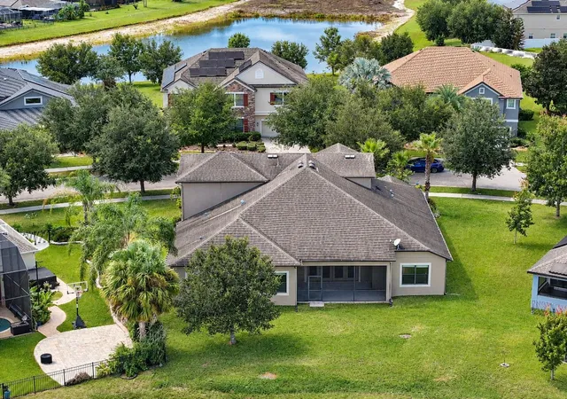 Photo 2 of Single family home for sale at 10619 Mistflower Ln, Tampa, FL 33647 | MLS# TB8540400 | Listing updated on 2026-09-05