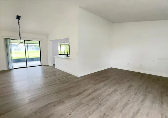 Photo 4 of Single family home for sale at 4300 SW 161st Street, Ocala, FL 34473 | MLS# OM730701 | Listing updated on 2026-08-24